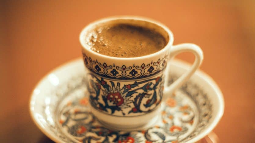 Kahvenin Tarihi Hikayesi ve Kahve Falı Hakkında Bilgiler